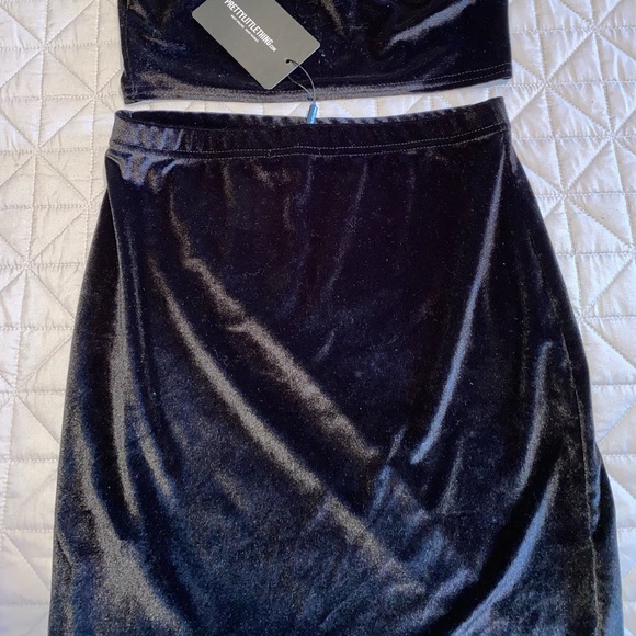 🔥NWT SUEDE skirt and tank set - Picture 3 of 4